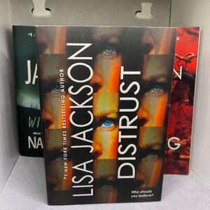 3ct (ADULTS) LISA JACKSON PAPERBACK BOOKS (FICTION)